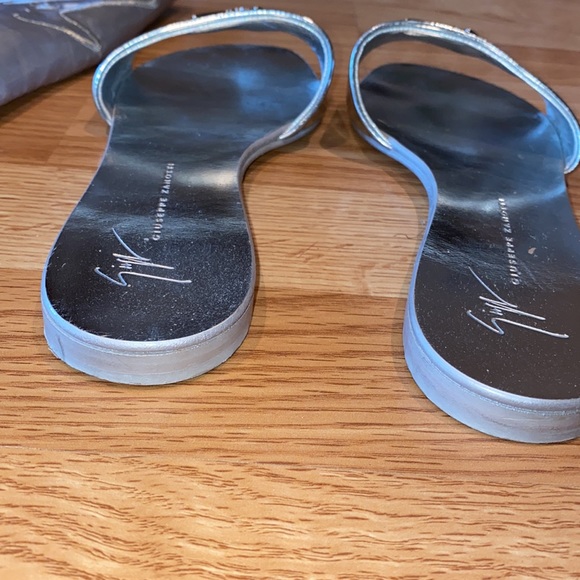 Giuseppe Zanotti Silver Slide Sandal - Picture 4 of 6
